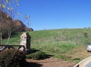 5615 Linden Dr, Gainesville, GA 30506