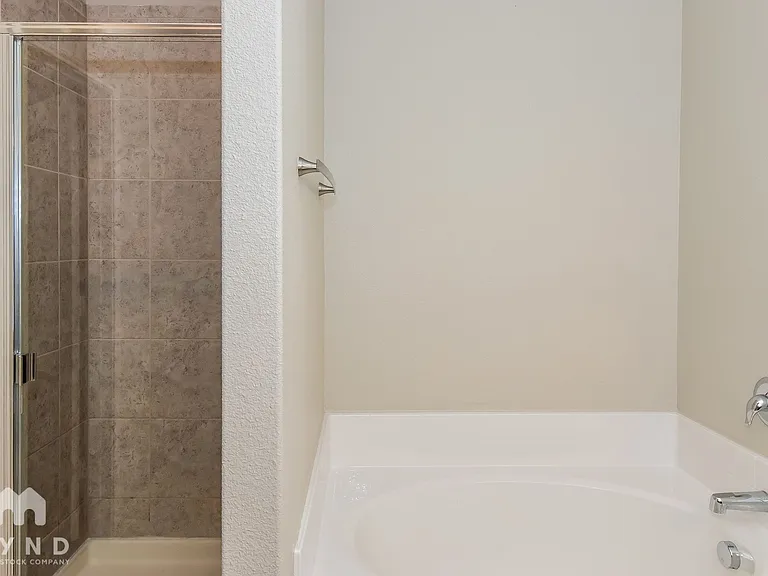 4025 Elderberry St — Photo 13