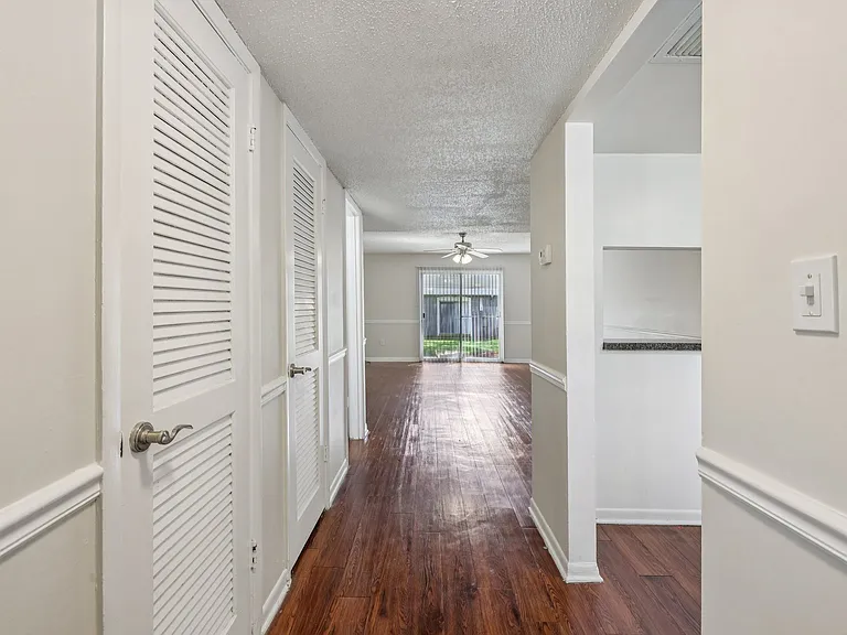 The Park at Chesterfield Apartment Homes — Photo 50