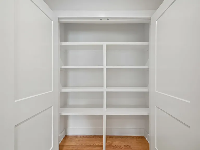 22 Willow St #A — Photo 30