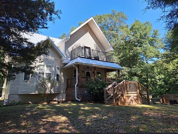 4th image of 208 Water Front Dr