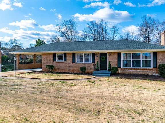 2nd image of 157 Chapel View Dr