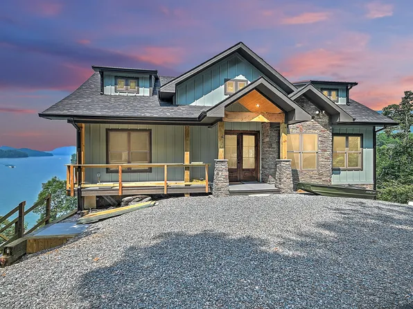 719 Coves Edge Dr, Butler, TN 37640