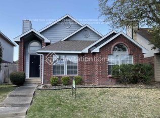 2321 Ithaca Dr, Mesquite, TX 75181