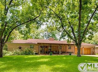 1416 Southwood Blvd, Arlington, TX 76013