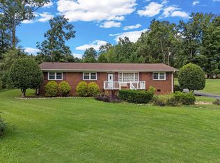 808 Primrose Ln, Spartanburg, SC 29303