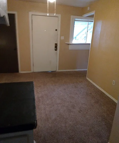 7915 Ithaca St #2 — Photo 8