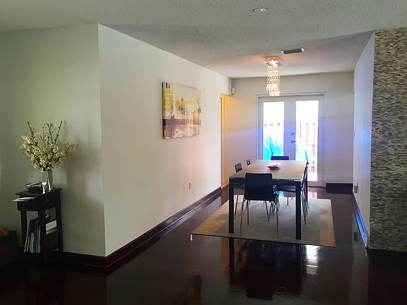 3rd image of 9210 W Calusa Club Dr