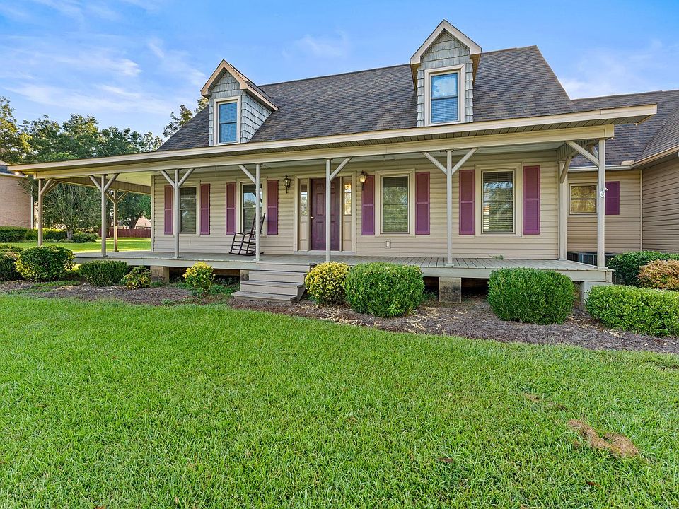 1st image of 104 Plantation Way