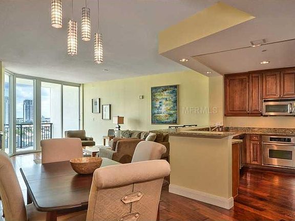 2nd image of 450 Knights Run Ave Unit 1205