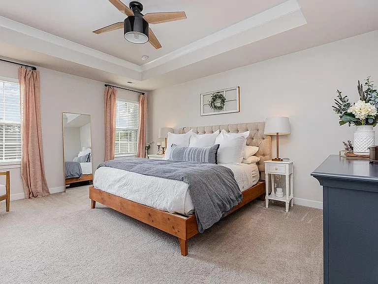 235 Misty Pike Dr — Photo 16