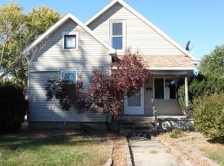 1215 S 4th St, Clinton, IN 47842