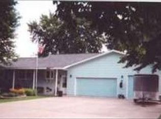 22738 Jackson St, Ettrick, WI 54627