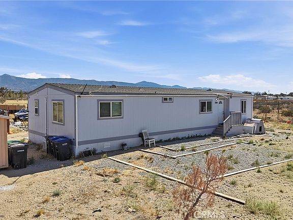 3rd image of 5885 Dos Palmas Rd