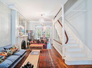 351 W 30th St, New York, NY 10001