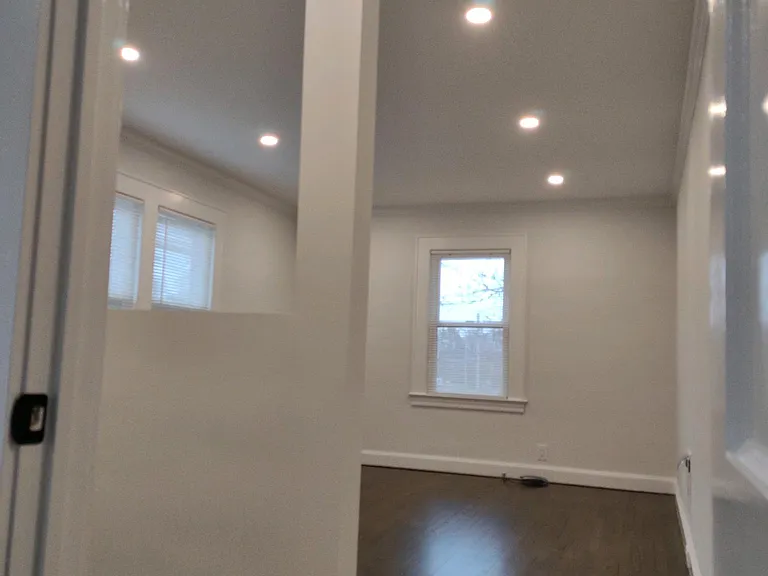 430 Knowlton St #2 — Photo 17