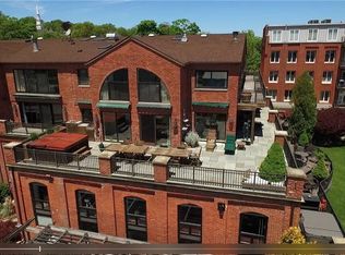 17 Water St APT A-1, Mystic, CT 06355