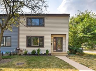 501 Brookside Ln, Hillsborough, NJ 08844