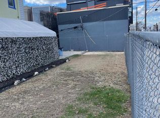 64 N 54th St, Philadelphia, PA 19139