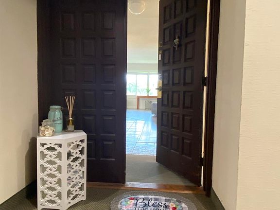 4th image of 1800 SE Saint Lucie Blvd APT 5-208