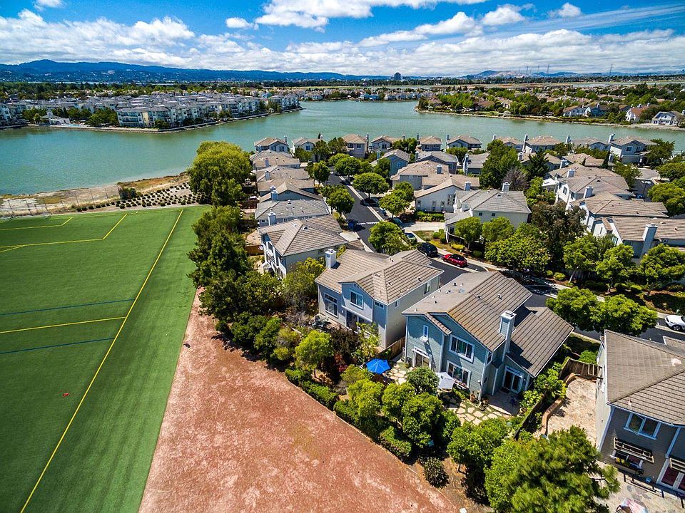 1st image of 533 Jetty Way