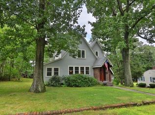 48 Winthrop Ave, Reading, MA 01867