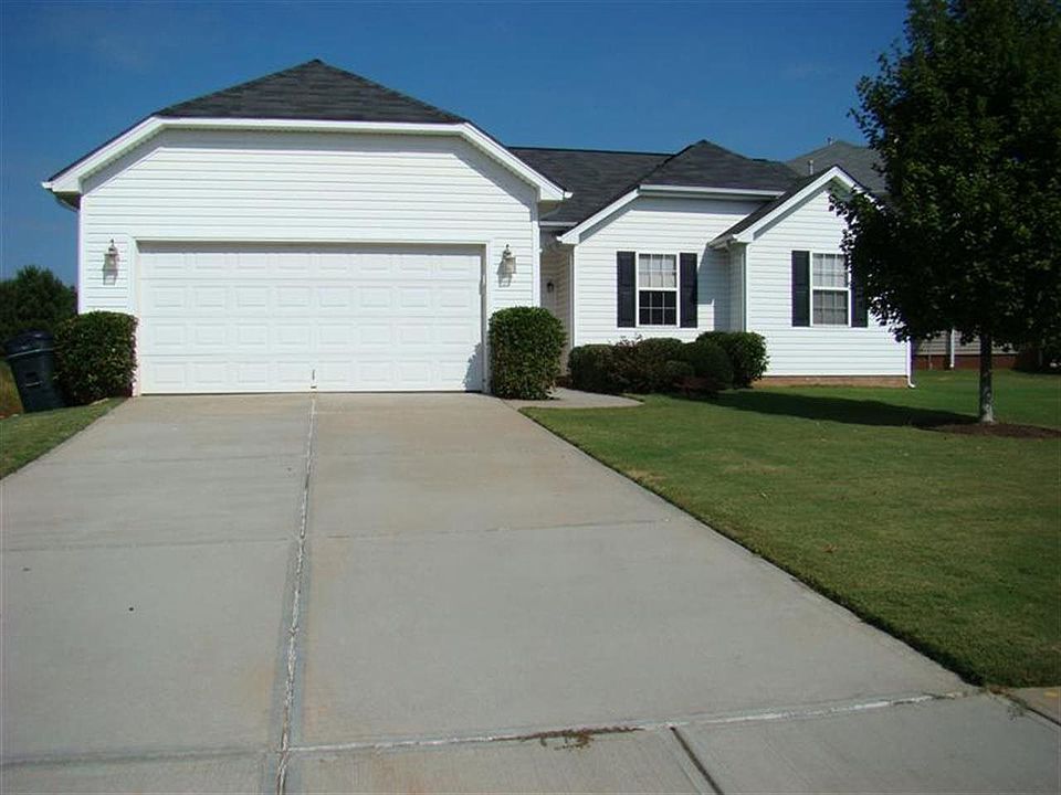 1st image of 510 Etowah Dr