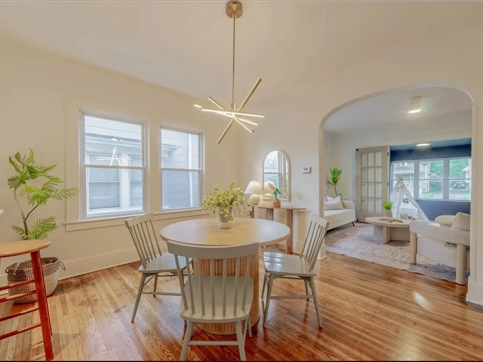 2 bed, 1350 sqft, $1,750 — Photo 3
