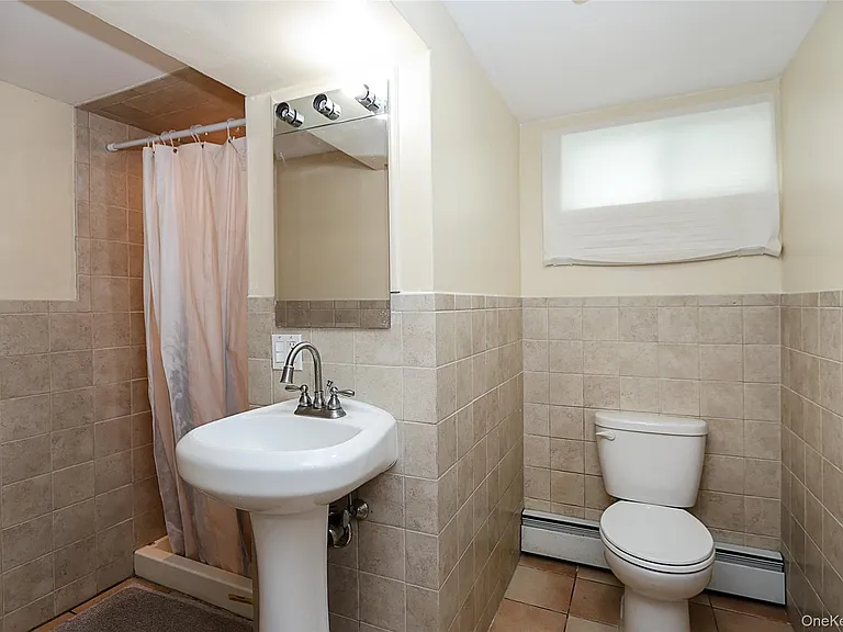 14 Glenn Dr — Photo 20