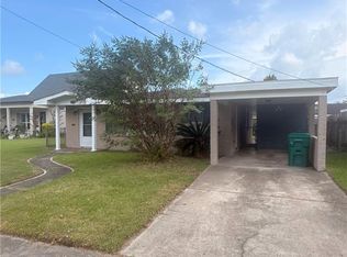 9021 Inez Dr, New Orleans, LA 70123