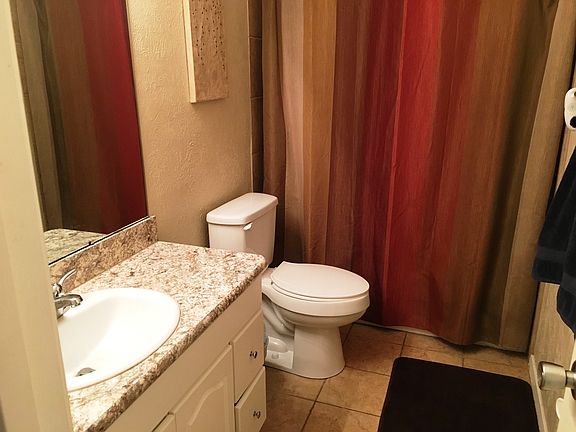 2 full size bathrooms