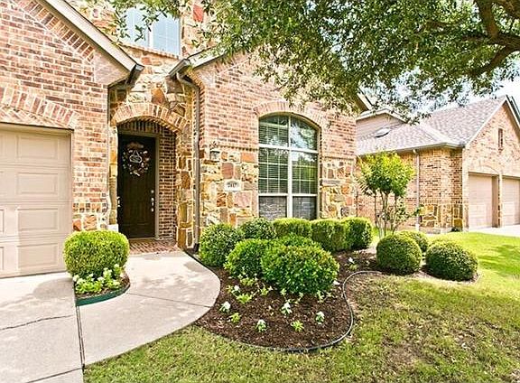 3rd image of 2417 Greenbrook Dr