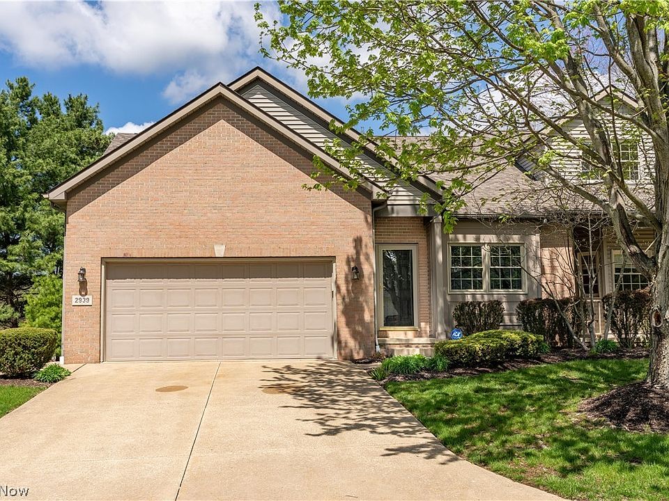 1st image of 2939 Halwyck Cir NW