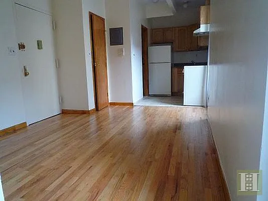 Rented by Halstead Real Estate | media 14