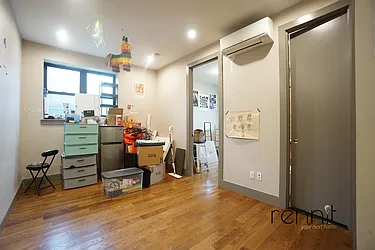Rented by Rennit Inc.