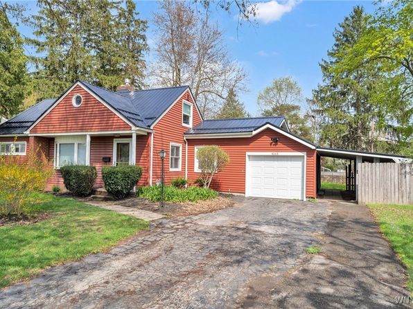 4115 Trailing Dr, Williamsville, NY 14221