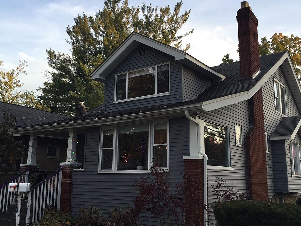 1st image of 387 Albany St APT 2