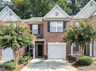 3836 Pleasant Oaks Dr, Lawrenceville, GA 30044