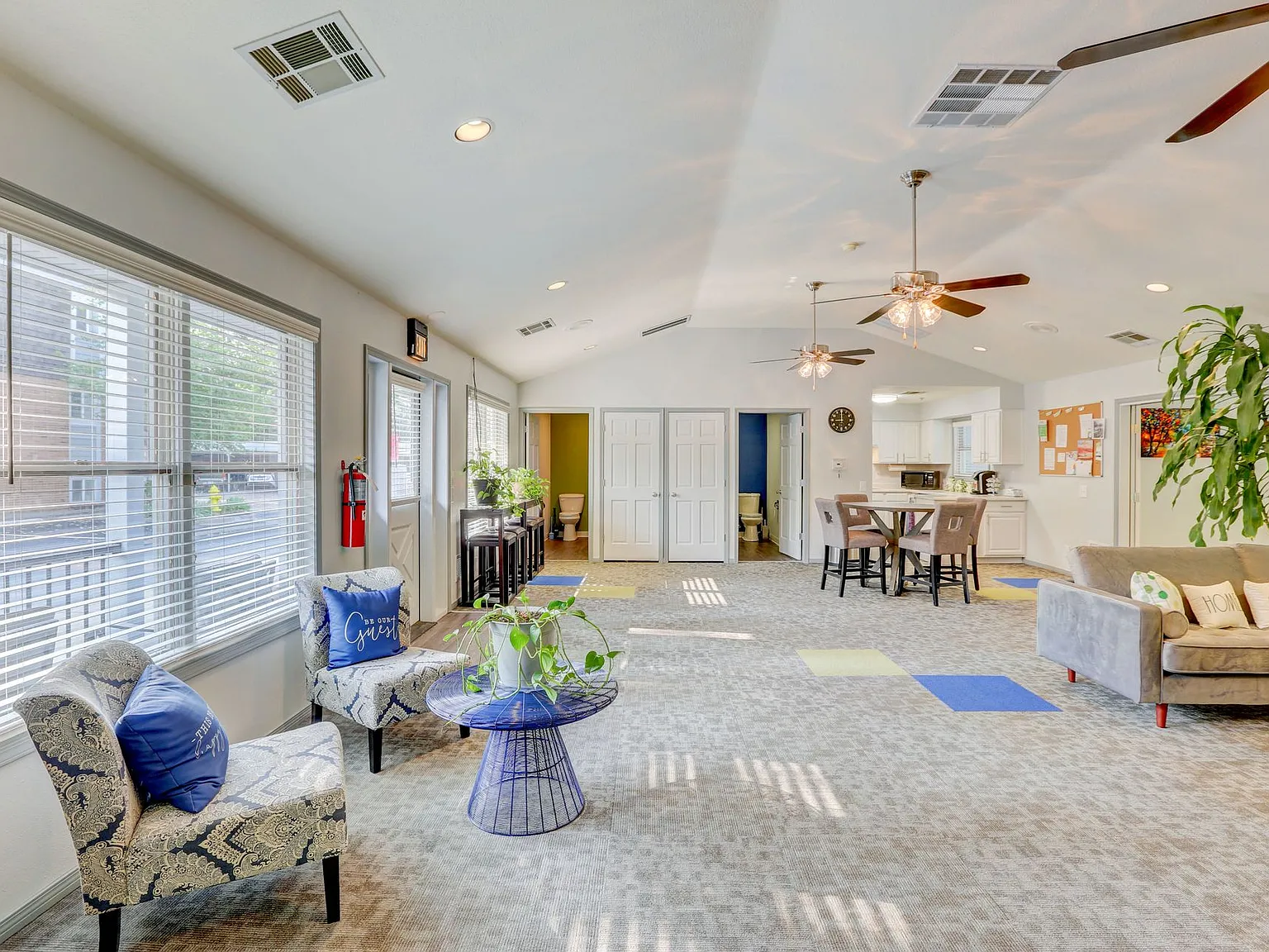 Heritage Apartments — Photo 3