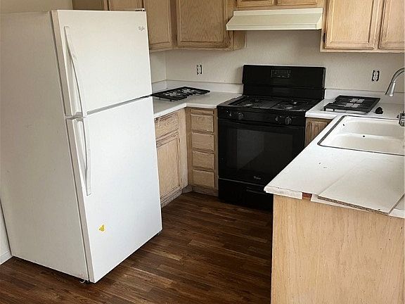 3rd image of 8012 Draco Cir Unit 101