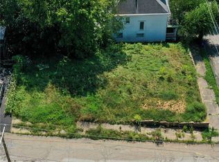 826 Lincoln Ave, East Liverpool, OH 43920