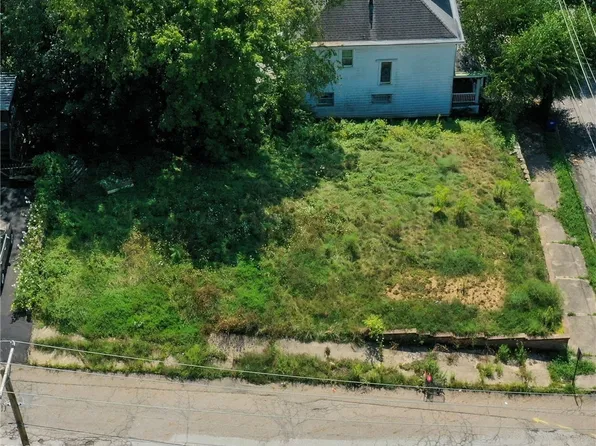 826 Lincoln Ave, East Liverpool, OH 43920