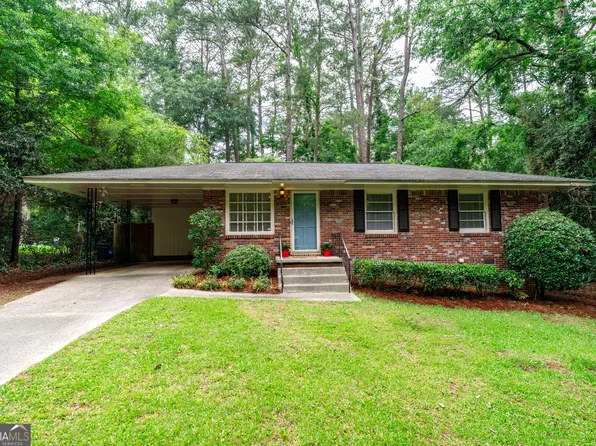 3127 Vine Cir, Decatur, GA 30033
