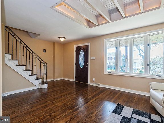 4th image of 289 Friendship Rd