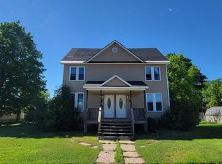 543 Cherry St, Negaunee, MI 49866