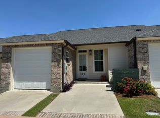 329 Saint Thomas Ln, Baton Rouge, LA 70806