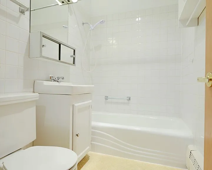 Cozy 4-Plex's Located on Minot's North Hill! 2028-2048 5th Street NW — Photo 22