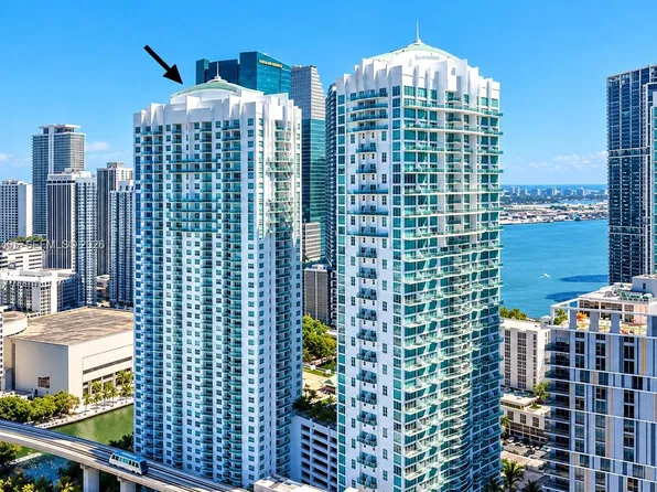 31 SE 5th St APT 3516, Miami, FL 33131