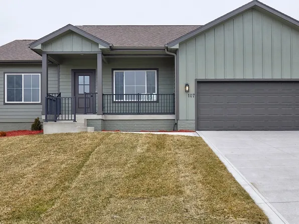 107 Golf View Dr, Osceola, IA 50213