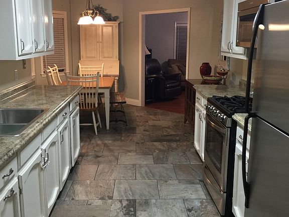3rd image of 13066 Rebecca Dr